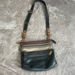 Fossil Explorer Crossbody Bag